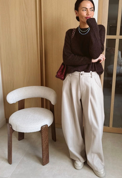 <a href="https://www.instagram.com/lumiererosewn/"><strong>LOOK LAURA</strong></a>