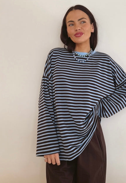 <a href="https://www.instagram.com/lumiererosewn/"><strong>LOOK LAURA</strong></a>